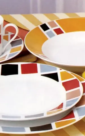 Посуда с геометрическими фигурами