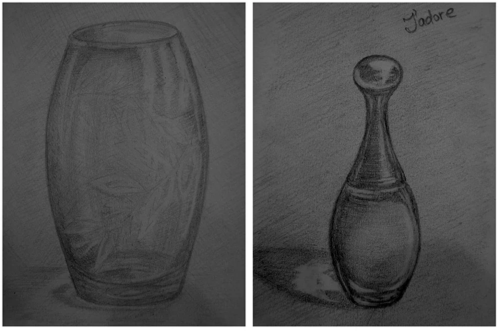 Стеклянная ваза карандашом