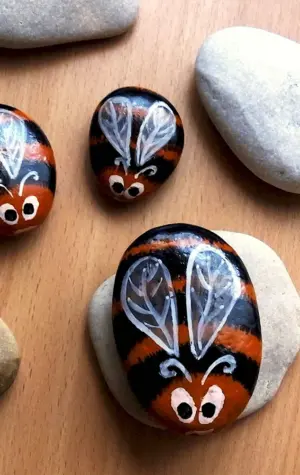 Рисование на камнях